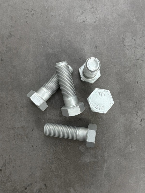 Болт М16х50Х1,5 1/58405/21