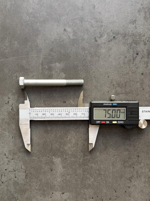 Болт М8х75х1,25 ГОСТ 7798-70 класс прочности 8.8 оцинкованный