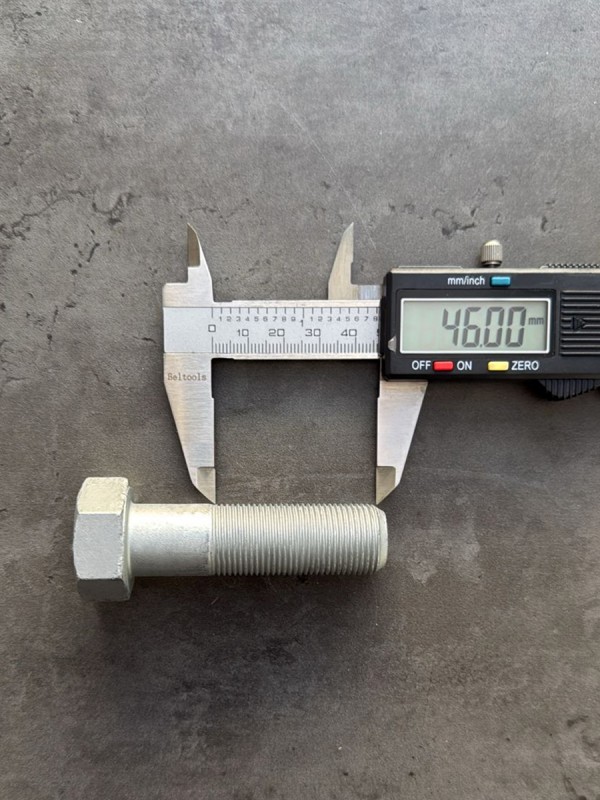 Болт М20х70х1,5 ГОСТ 7798-70 класс прочности 8.8 оцинкованный