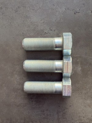 Болт М20х60х1,5 ГОСТ 7798-70 класс прочности 10.9 оцинкованный