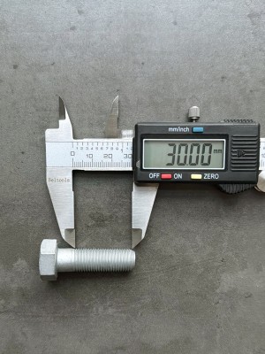 Болт М12х40 1/42747/31