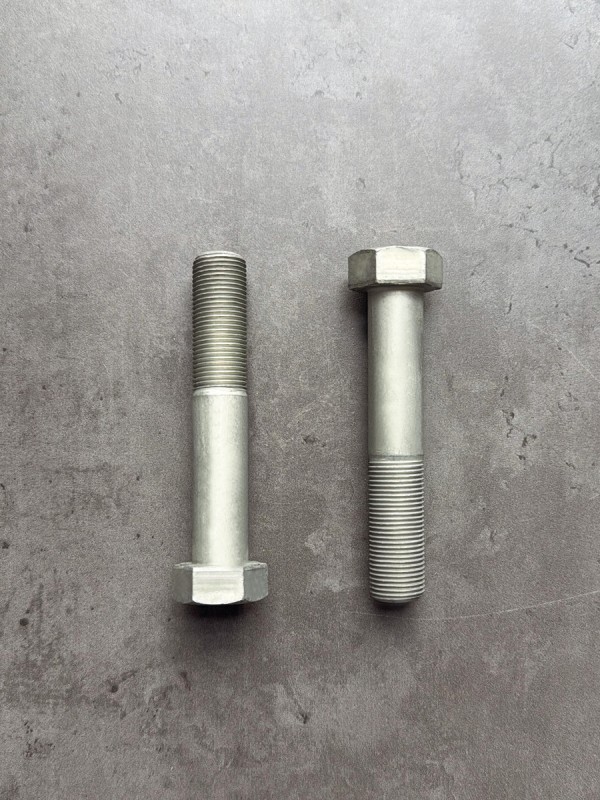 Болт М18х100х1,5 1/59852/31