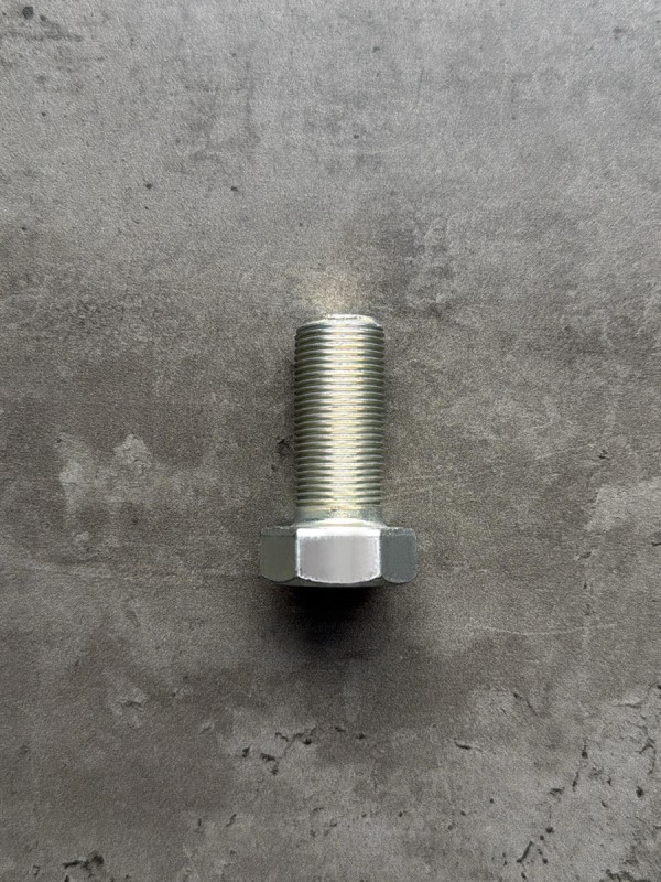 Болт М20х45х1,5 853050 на ушко рессоры (Белебей)