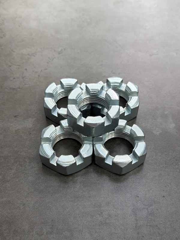 Гайка корончатая низкая М27х2 S-41 Н-17 Оси БДМ