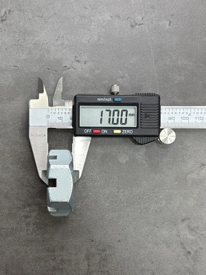 Гайка корончатая, прорезная низкая М27х1,5 DIN 937, класс прочности 10