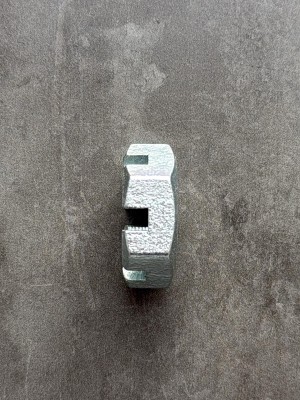 Гайка корончатая, прорезная низкая М27 ГОСТ 5933-73 класс прочности 10