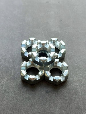 Гайка корончатая, прорезная низкая М14х1,5 ГОСТ 5919-73, класс прочности 10, покрытие цинк