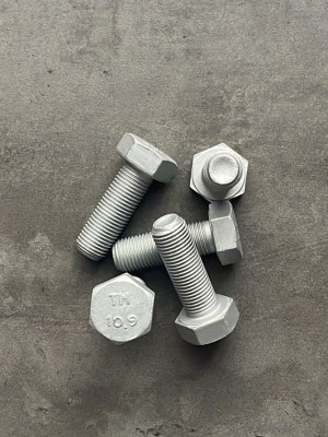 Болт М12х35х1,25 1/55405/31